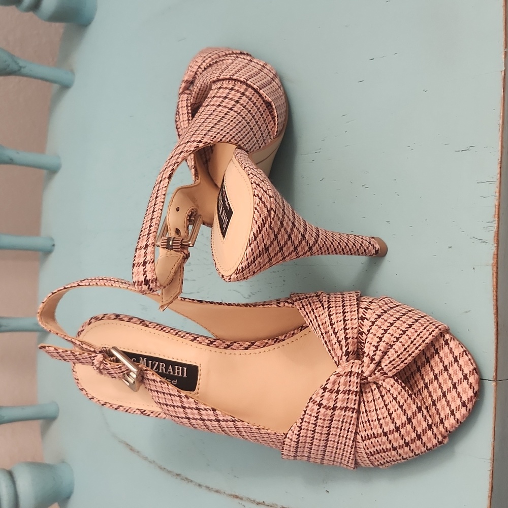 NWOT Pink Plaid Slingbacks sz 6 Isaac Mizrahi - Picture 2 of 7